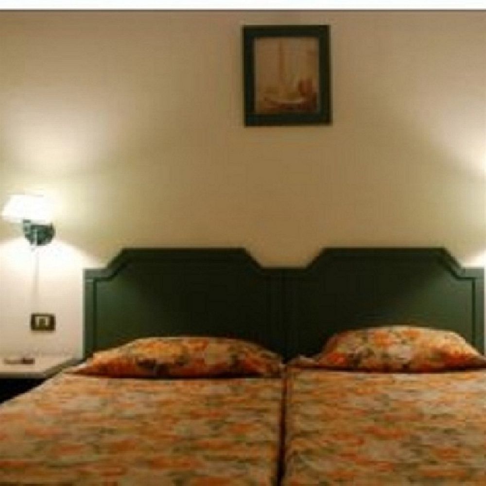 The Hotel Emerald ไคโร ภายนอก รูปภาพ